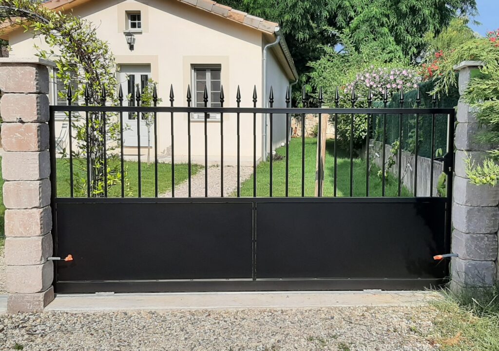 portail acier et epoxy